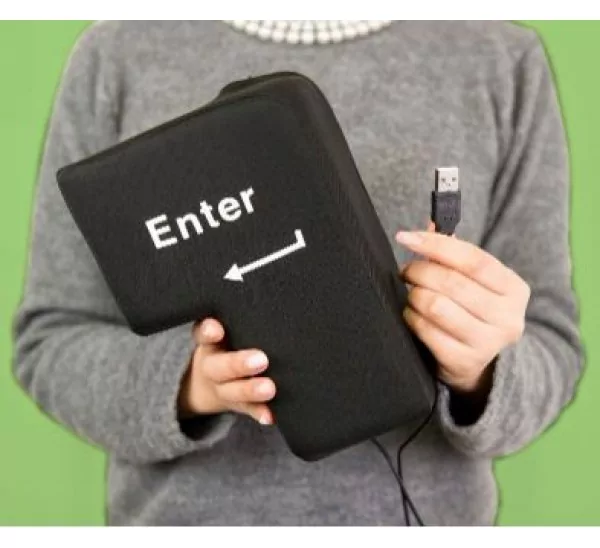 כרית מקש ENTER ענקית להפגת מתחים ומנוחה – תמונה 3