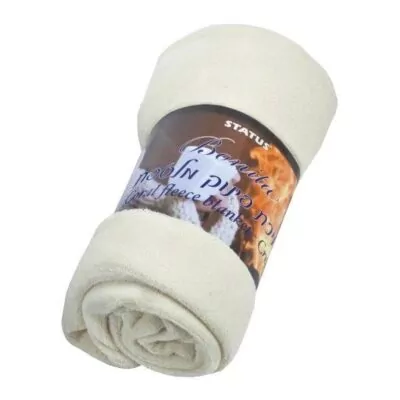 מארז 50 שמיכות פליז 130x170 ס"מ עם מיתוג אישי על חבק